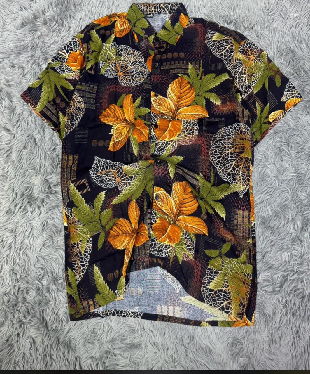Men's Tropical Leaf Print Short Sleeve Button-Down Shirt